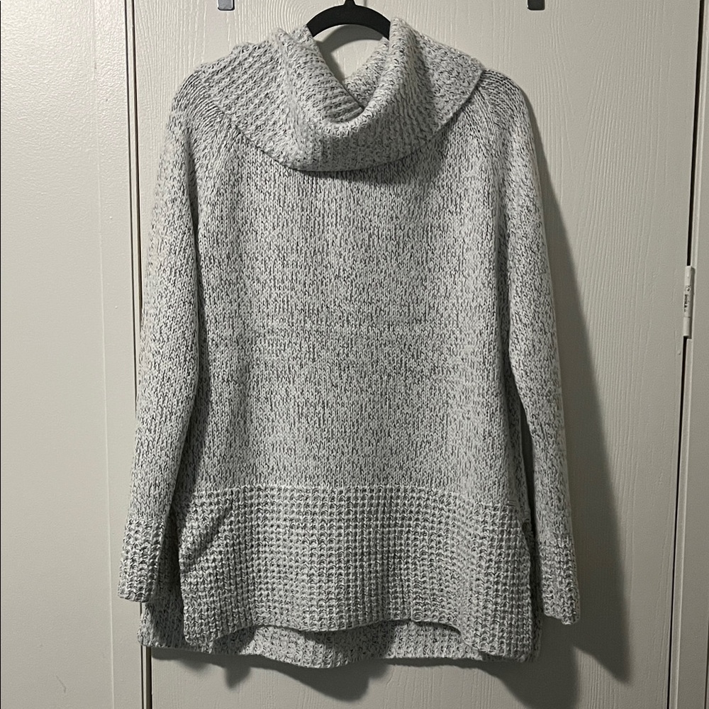 DKNY Elegant Black & White Cowl Neck Women's Sweater Large
